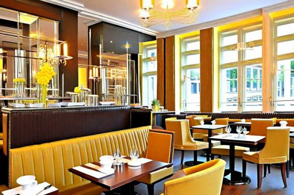 Foto di Lloyd´s Cafe & Bar
