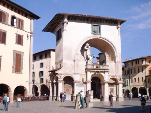 Piazza dei Cavalieri a Pisa foto