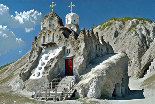 Foto del monastero di Kostomarovsky Spassky