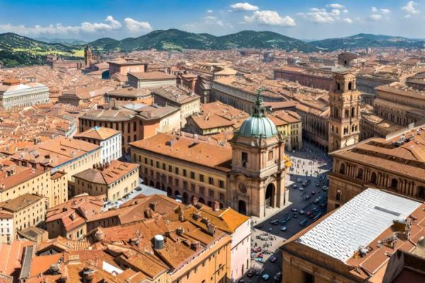 Foto panoramica di Bologna