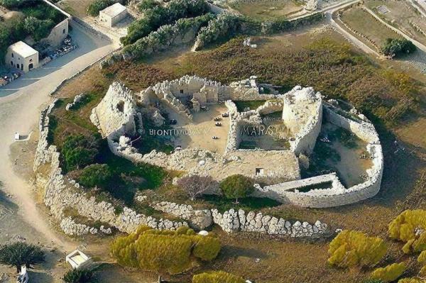 Foto di templi megalitici